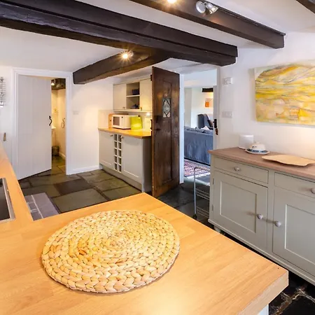 Holiday home Priest End, *