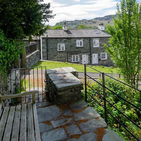 Priest End, Holiday home