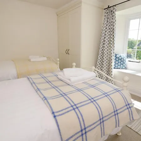 Priest End, * チャペル・スタイル